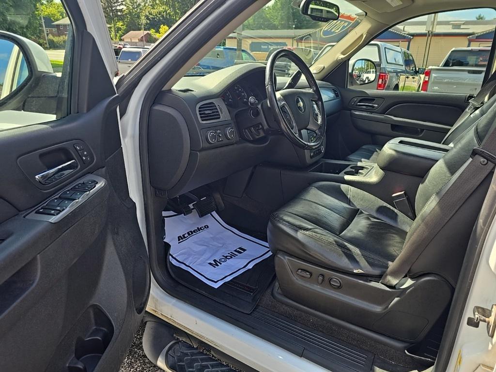 used 2010 Chevrolet Tahoe car, priced at $8,300