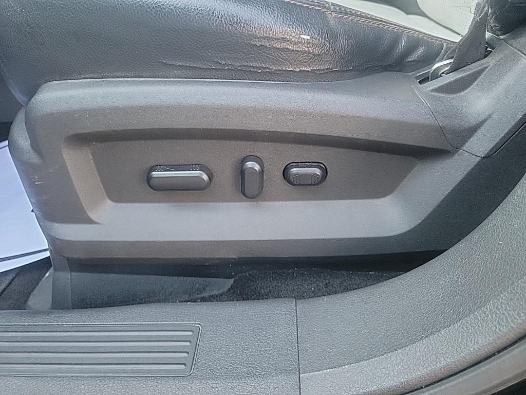 used 2014 Ford Edge car, priced at $6,600