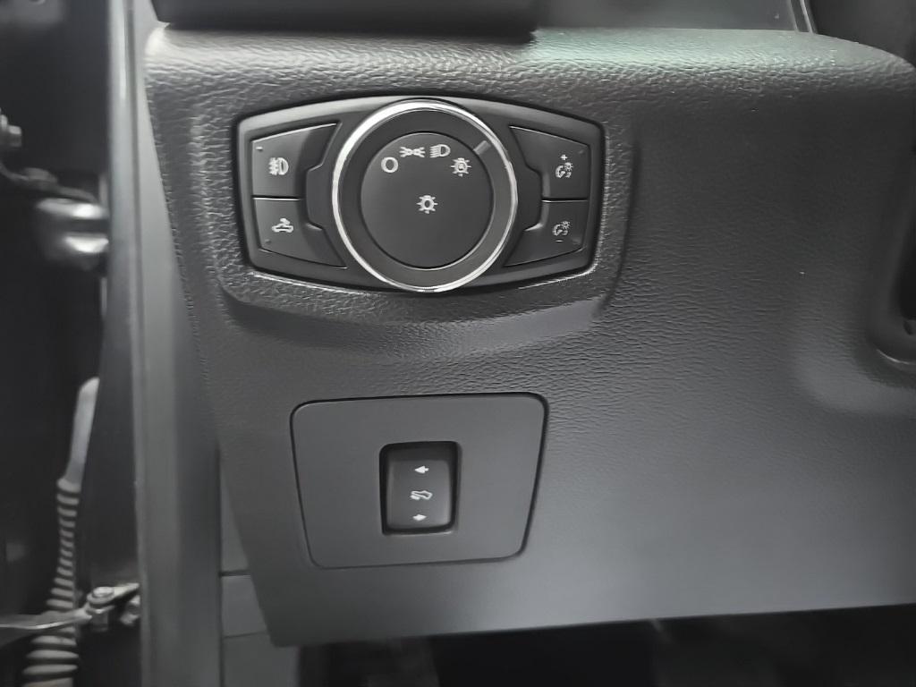used 2016 Ford F-150 car, priced at $13,000