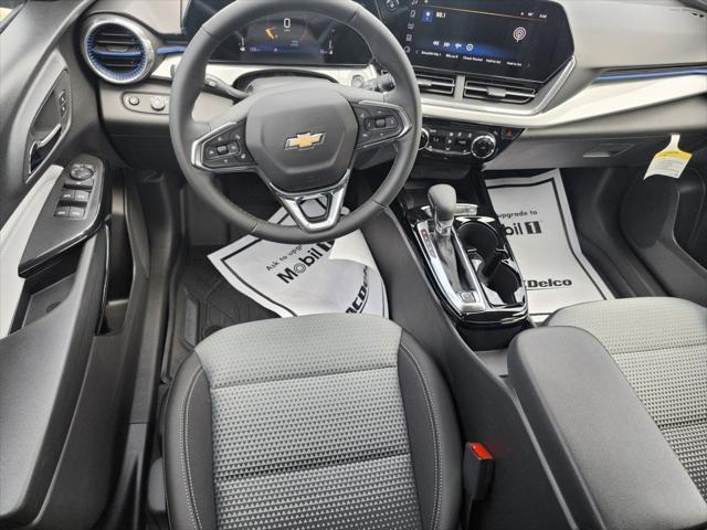 new 2025 Chevrolet Trax car, priced at $24,931