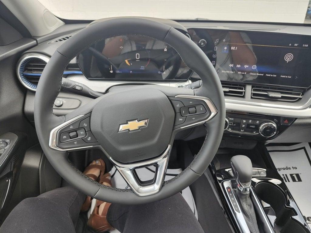 new 2025 Chevrolet Trax car, priced at $24,931