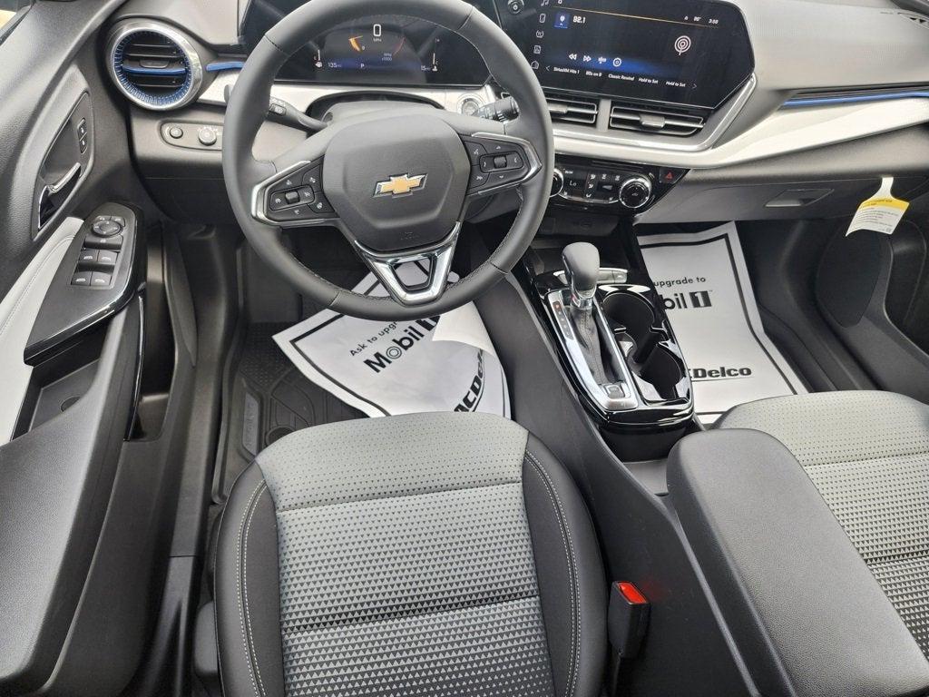 new 2025 Chevrolet Trax car, priced at $24,931