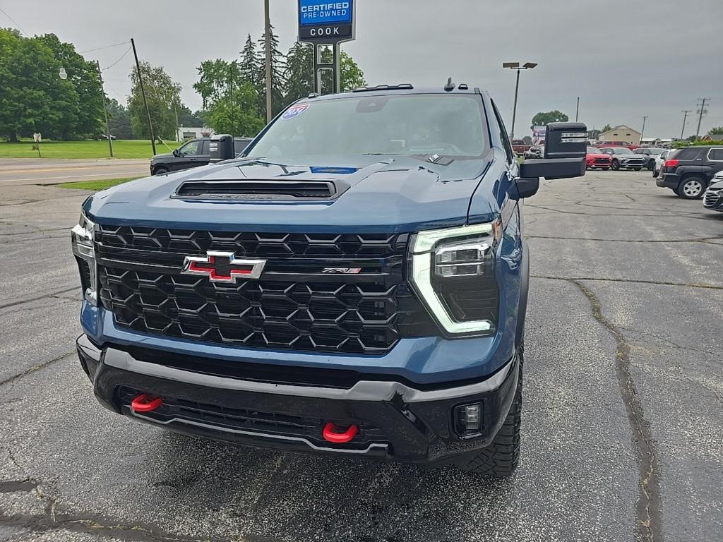 used 2024 Chevrolet Silverado 2500 car, priced at $67,495