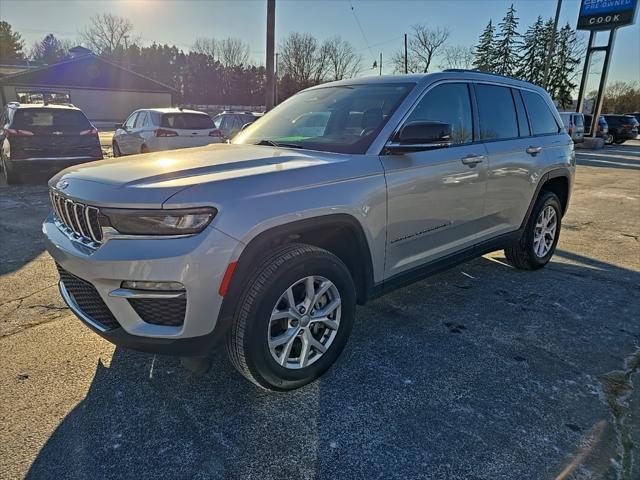 used 2022 Jeep Grand Cherokee car, priced at $30,250