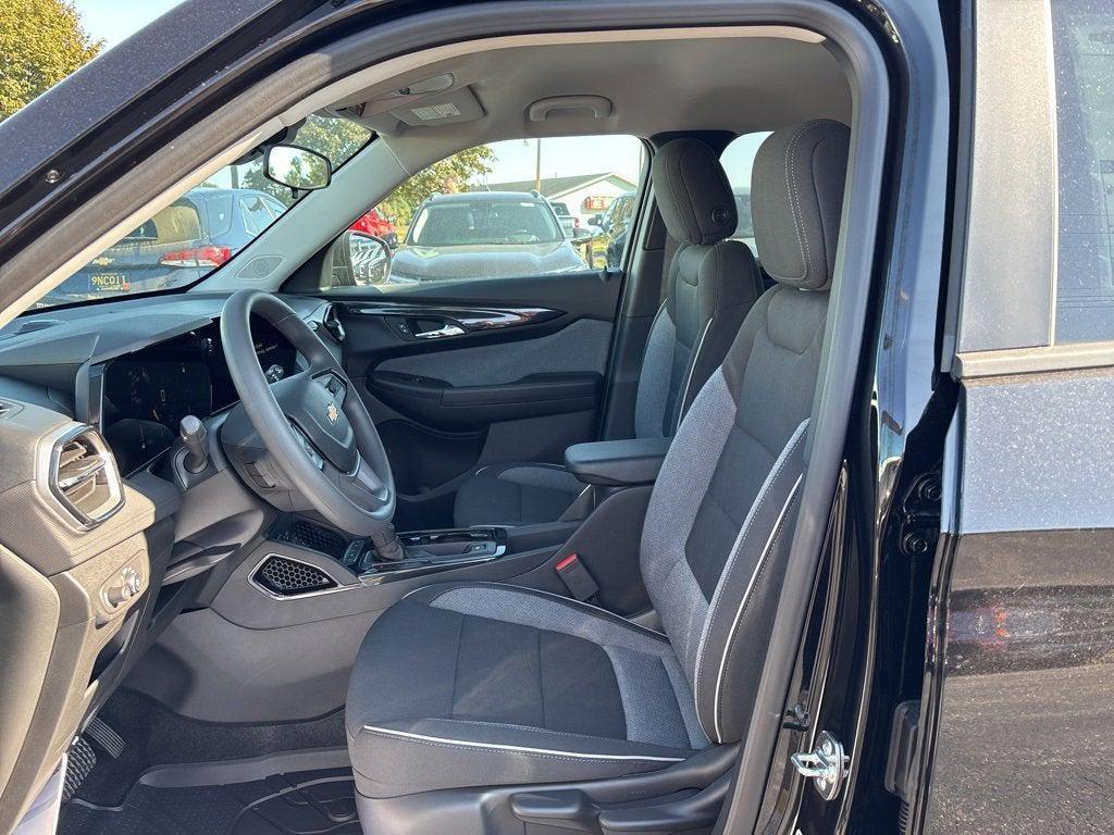 new 2026 Chevrolet TrailBlazer car, priced at $24,920