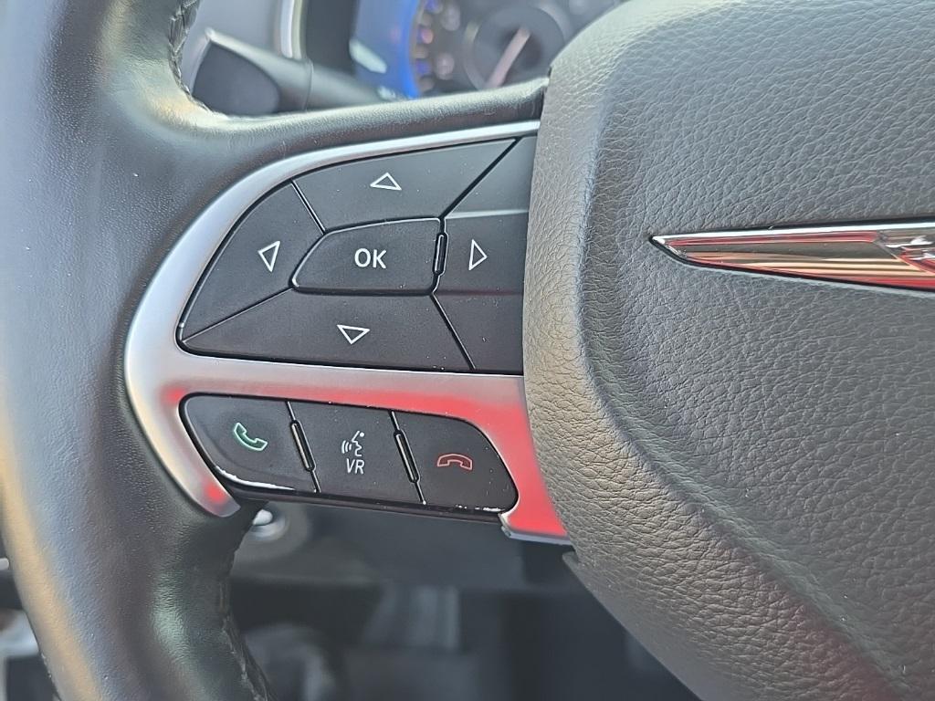 used 2015 Chrysler 200 car, priced at $6,000
