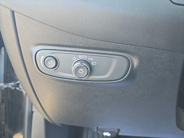 used 2018 Chevrolet Equinox car, priced at $10,500