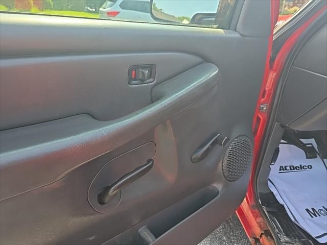 used 2006 Chevrolet Silverado 2500 car, priced at $9,000