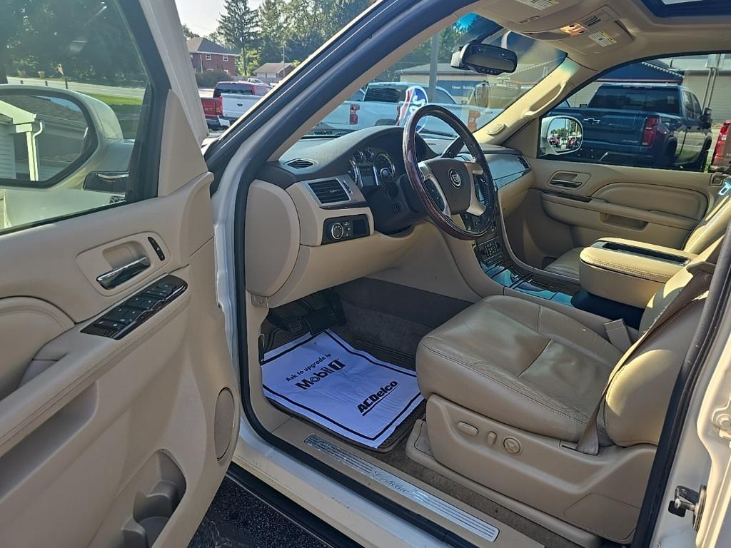 used 2011 Cadillac Escalade car, priced at $15,000