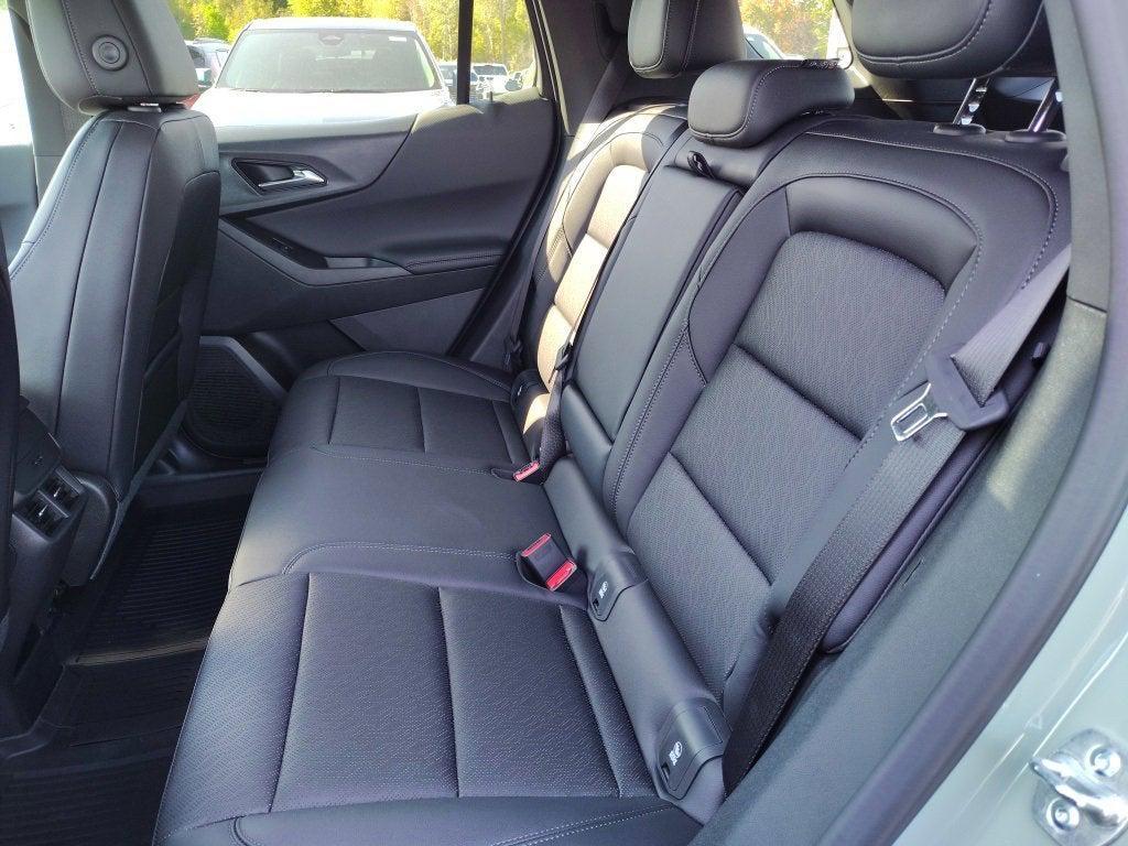 new 2026 Chevrolet Equinox car, priced at $31,368