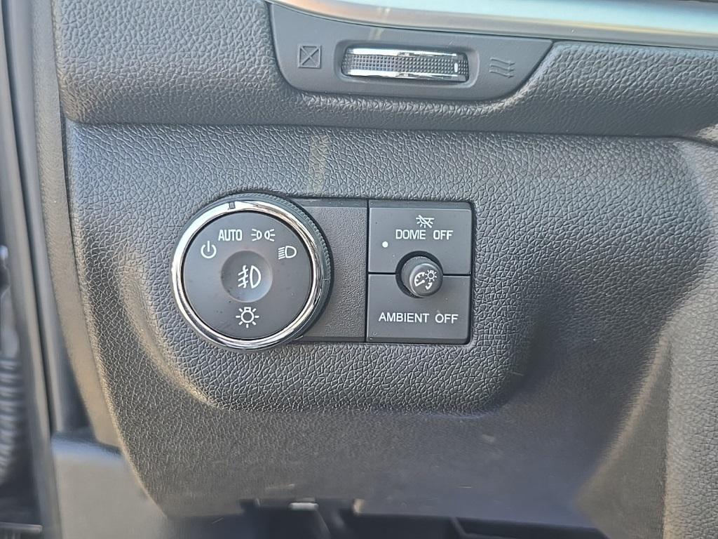 used 2015 Chevrolet Traverse car, priced at $6,200