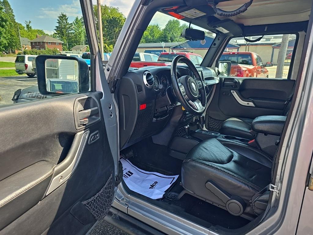 used 2016 Jeep Wrangler Unlimited car, priced at $19,000