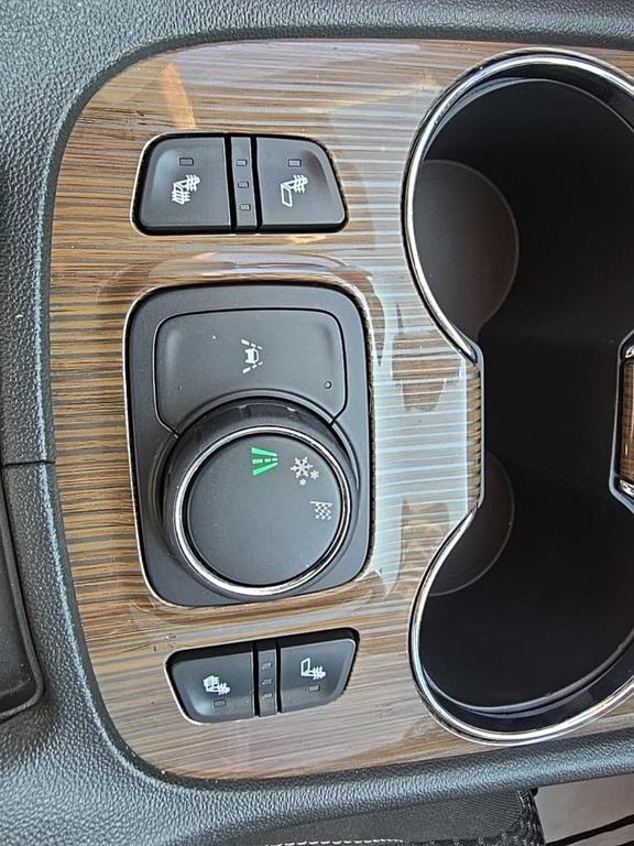 used 2023 GMC Acadia car, priced at $29,600