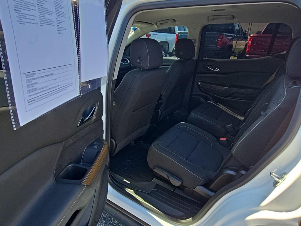 used 2023 GMC Acadia car, priced at $29,600