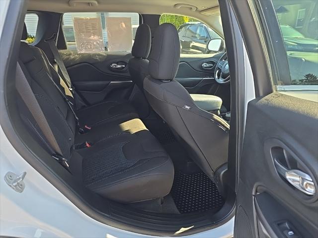 used 2019 Jeep Cherokee car, priced at $14,750
