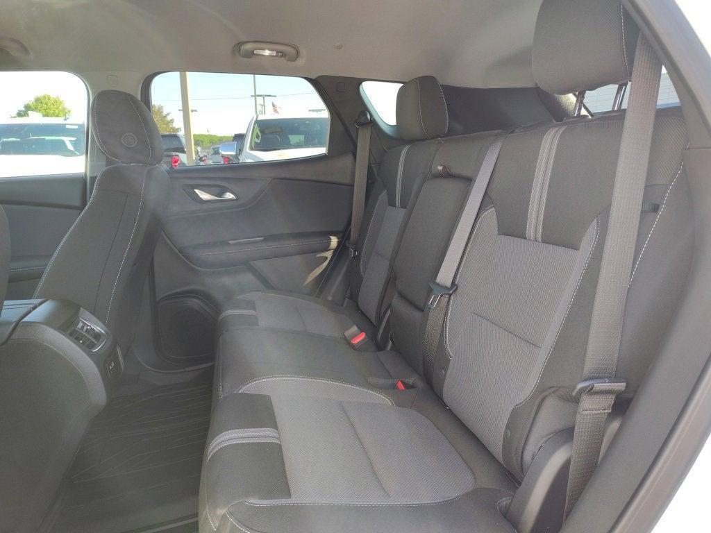 new 2025 Chevrolet Blazer car, priced at $35,527