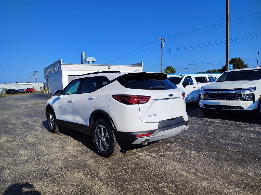 new 2025 Chevrolet Blazer car, priced at $35,527