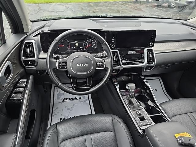 used 2022 Kia Sorento car, priced at $31,000