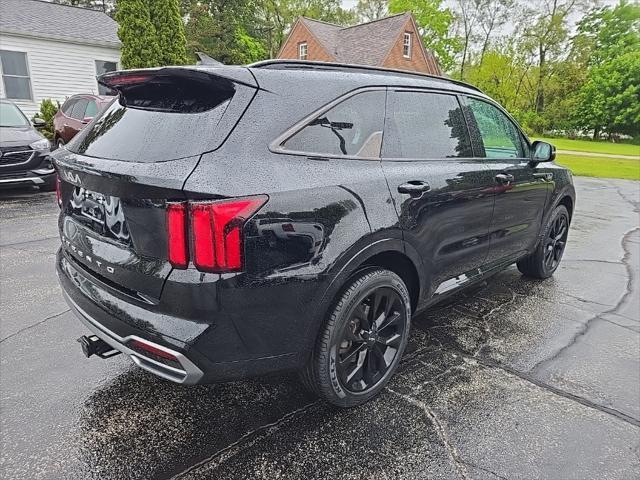 used 2022 Kia Sorento car, priced at $31,000