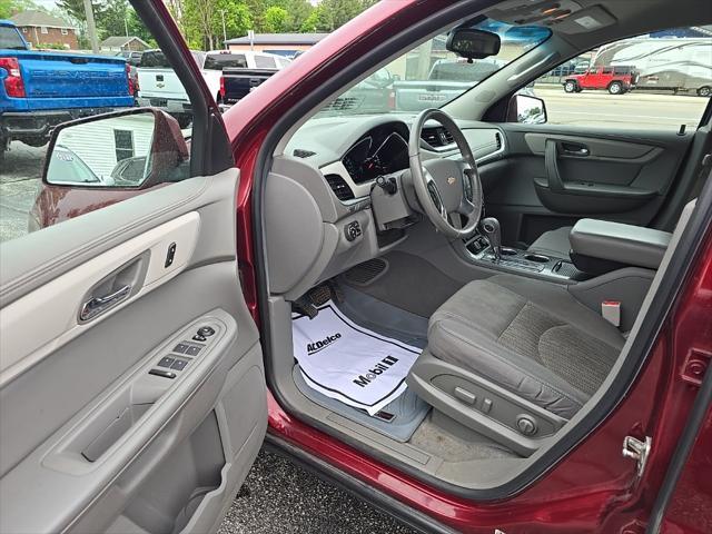used 2016 Chevrolet Traverse car, priced at $10,495