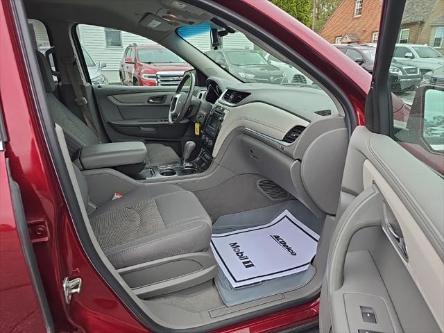 used 2016 Chevrolet Traverse car, priced at $10,495