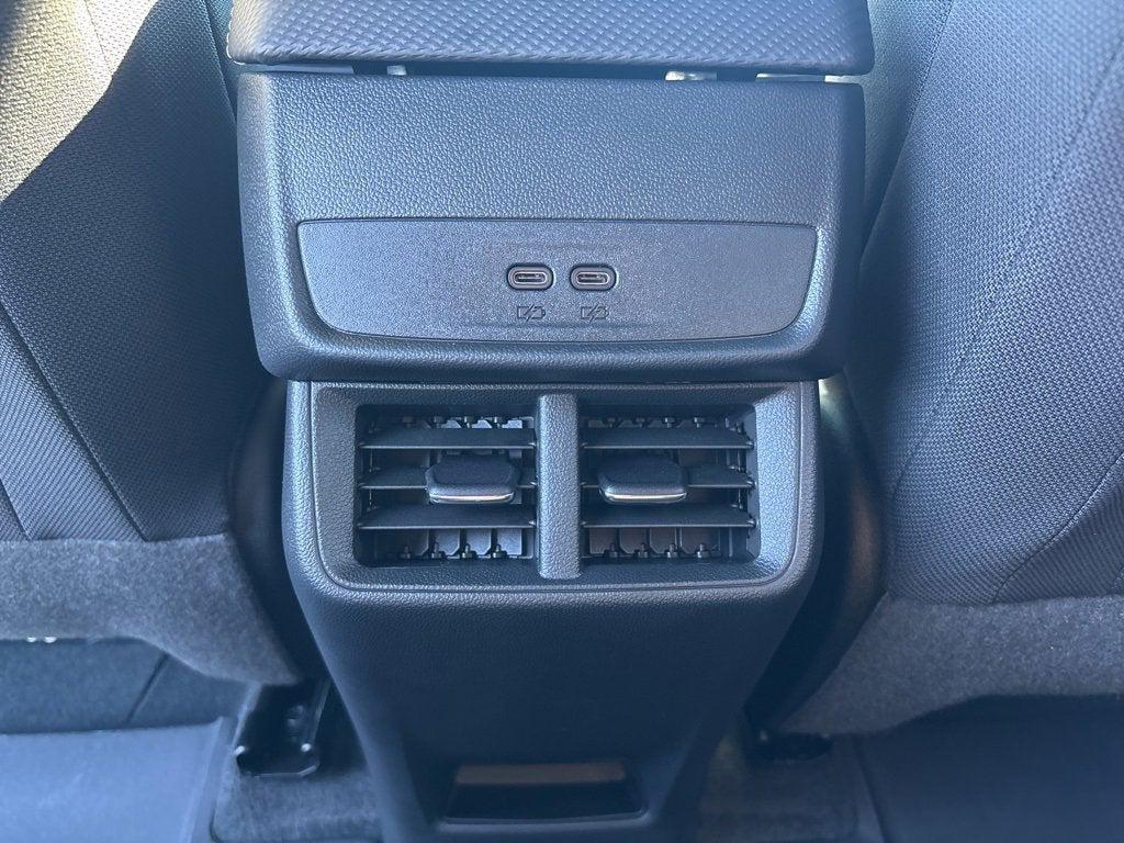 new 2026 Chevrolet Equinox car, priced at $28,664