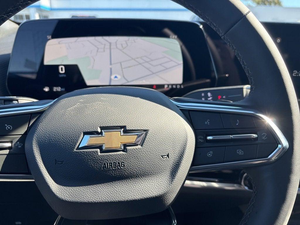 new 2026 Chevrolet Equinox car, priced at $28,664