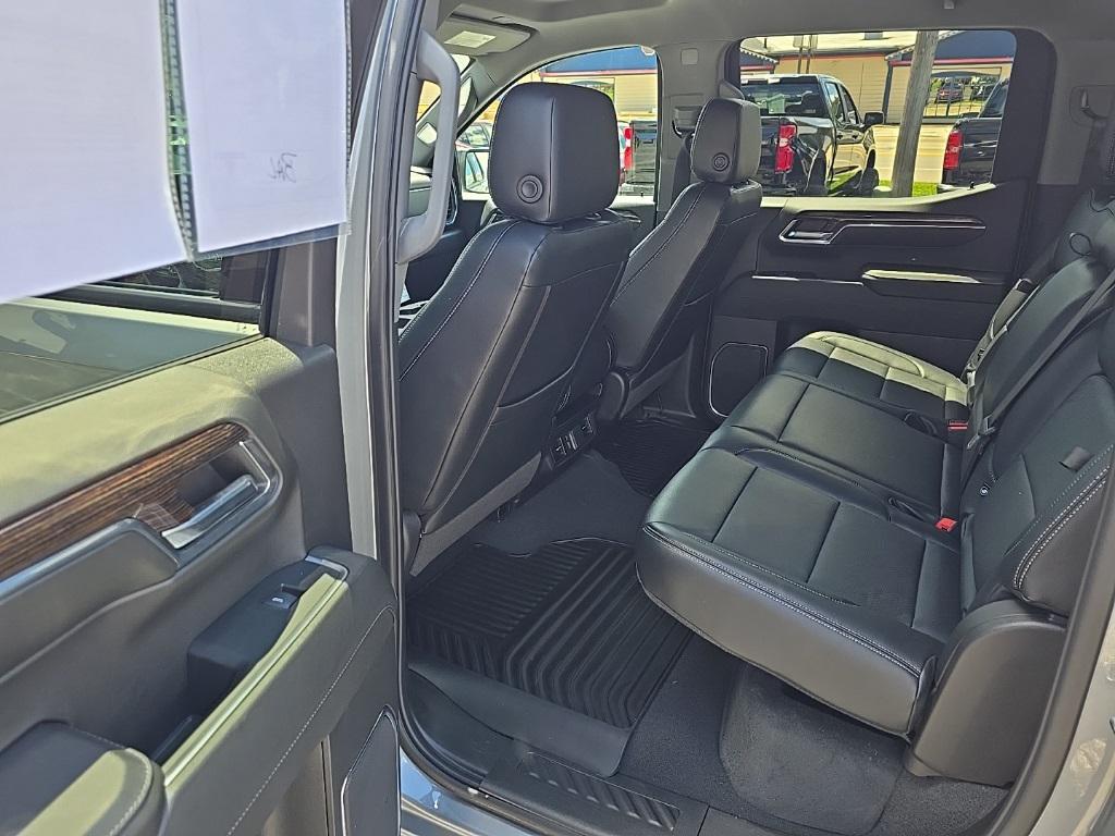 used 2024 GMC Sierra 1500 car, priced at $43,150
