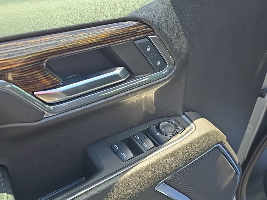 used 2024 GMC Sierra 1500 car, priced at $43,150