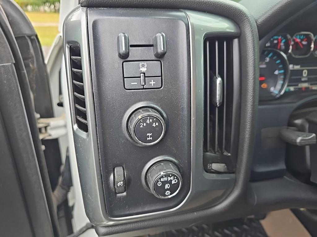 used 2016 Chevrolet Silverado 2500 car, priced at $17,000