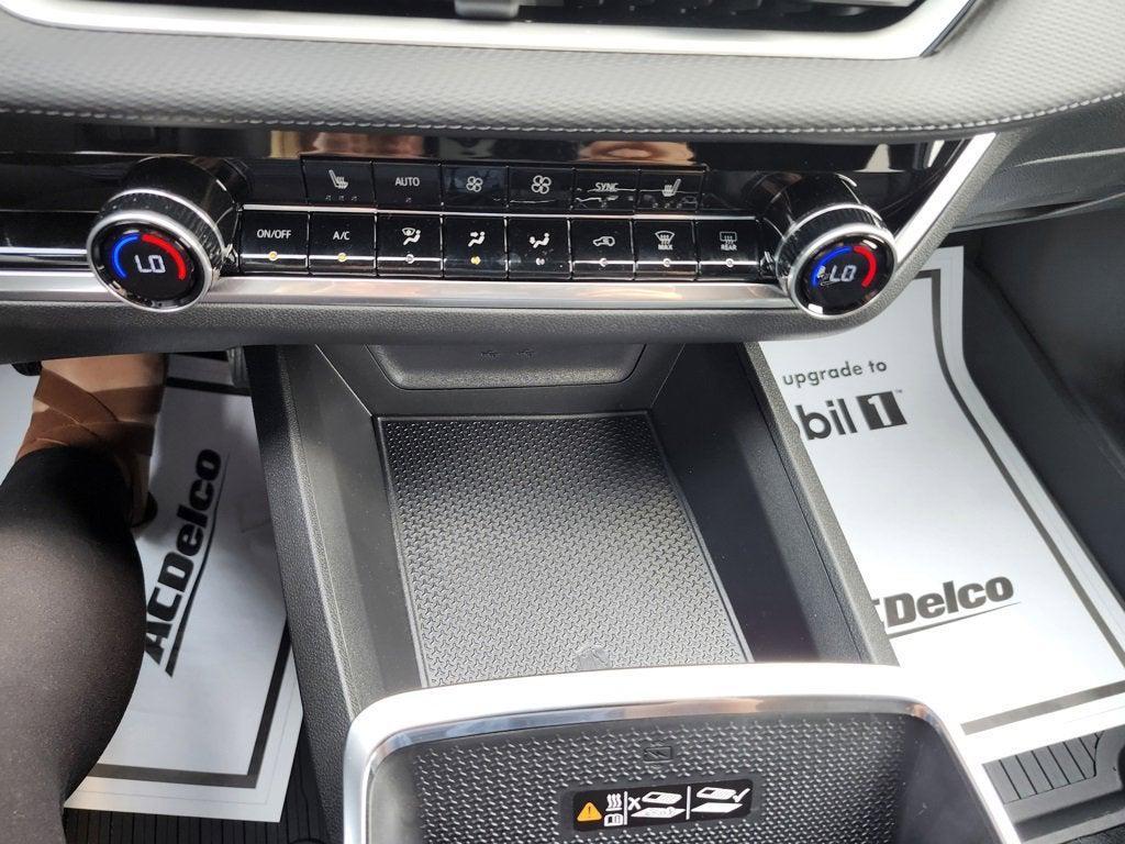 new 2026 Chevrolet Equinox car, priced at $32,621