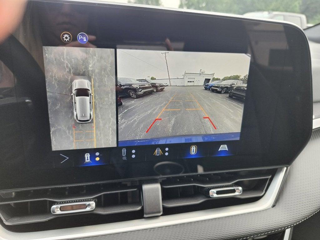 new 2026 Chevrolet Equinox car, priced at $32,621