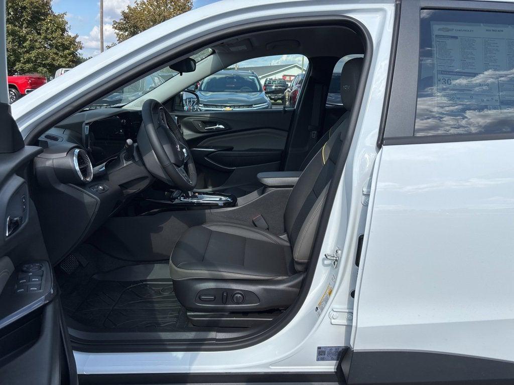 new 2025 Chevrolet Trax car, priced at $25,809