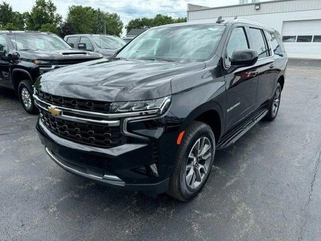 new 2024 Chevrolet Suburban car, priced at $60,111