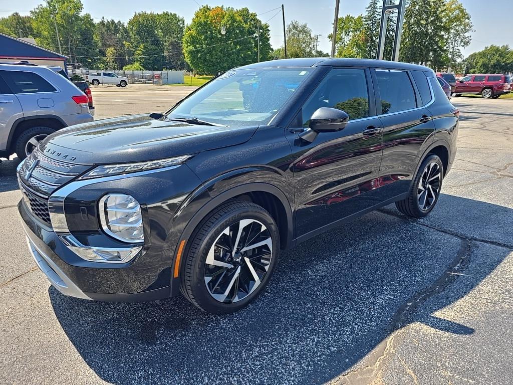 used 2022 Mitsubishi Outlander car, priced at $21,495