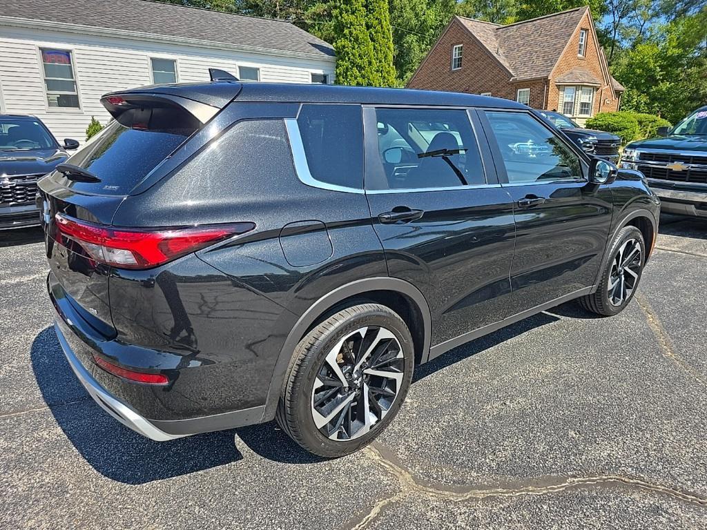 used 2022 Mitsubishi Outlander car, priced at $21,495