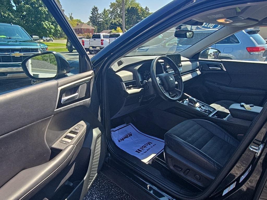 used 2022 Mitsubishi Outlander car, priced at $21,495