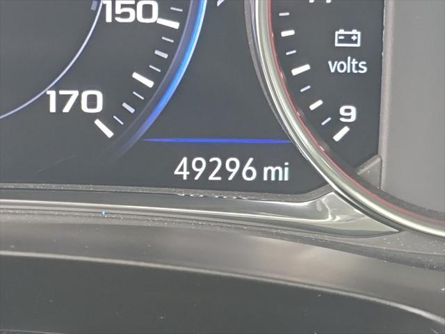 used 2022 Chevrolet Traverse car, priced at $35,250