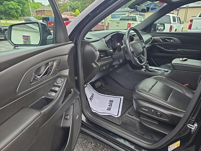 used 2022 Chevrolet Traverse car, priced at $35,250