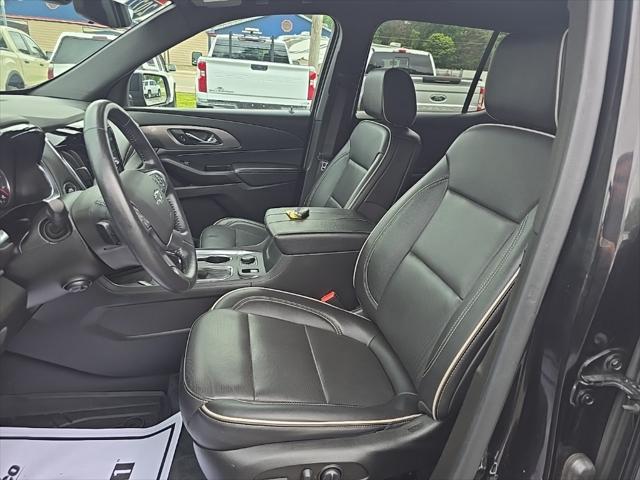 used 2022 Chevrolet Traverse car, priced at $35,250