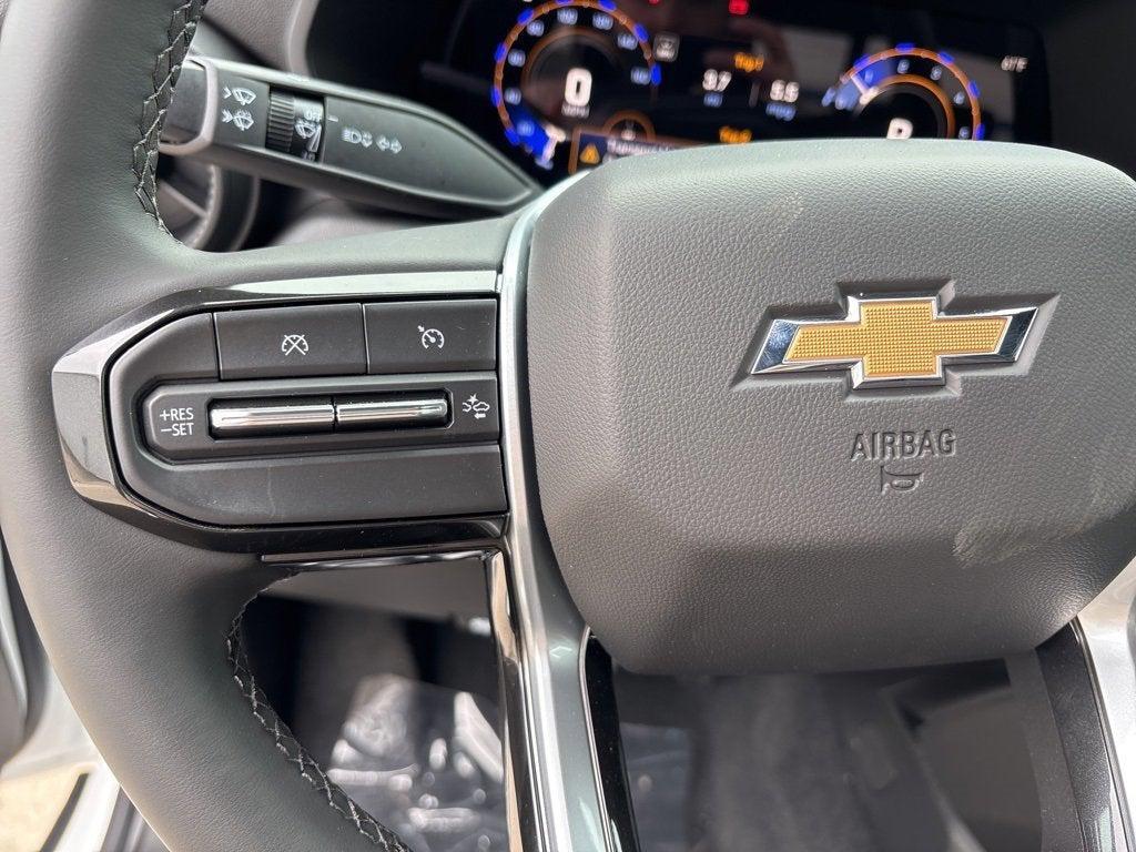 new 2025 Chevrolet Colorado car, priced at $32,143