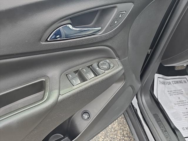 used 2022 Chevrolet Equinox car, priced at $19,500