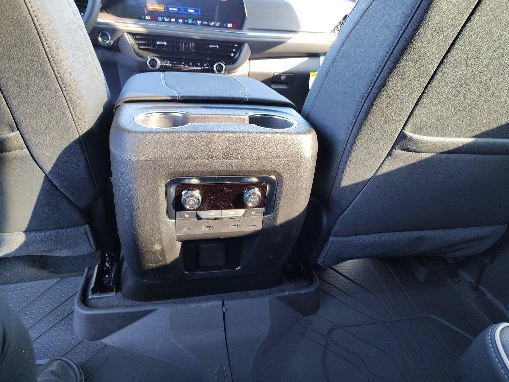 new 2026 Chevrolet Suburban car, priced at $82,062