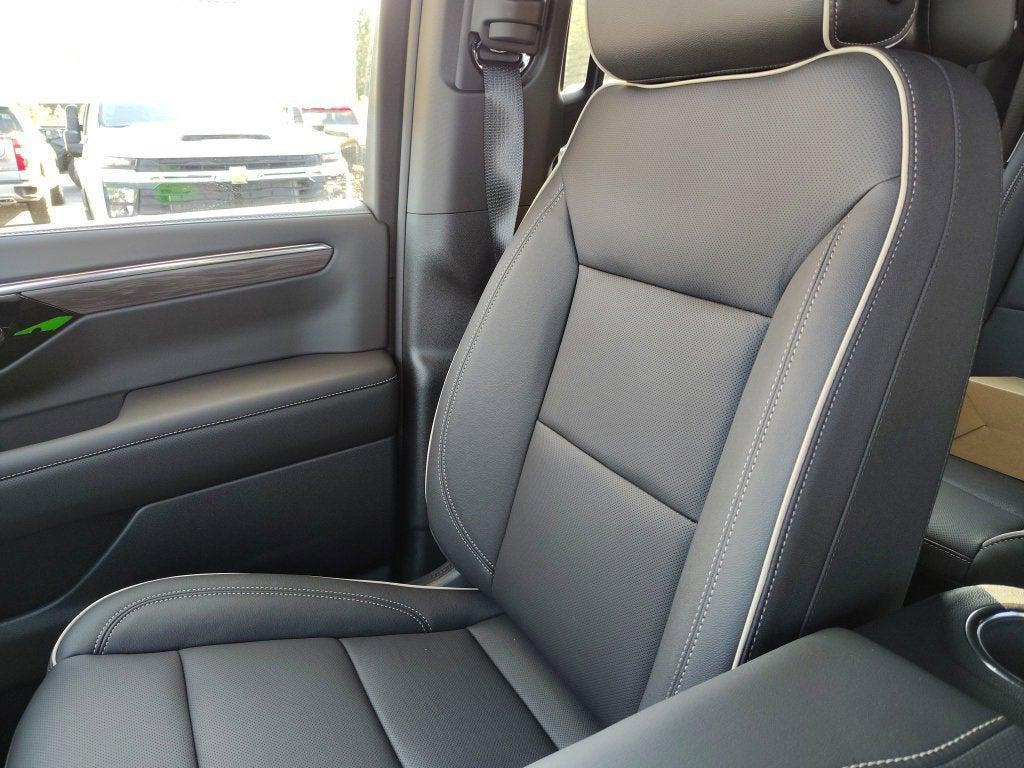 new 2026 Chevrolet Suburban car, priced at $82,062