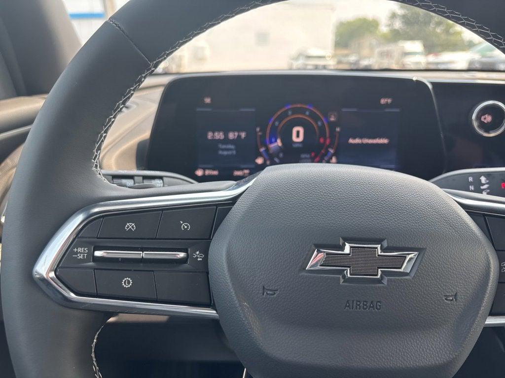 new 2026 Chevrolet Traverse car, priced at $46,137