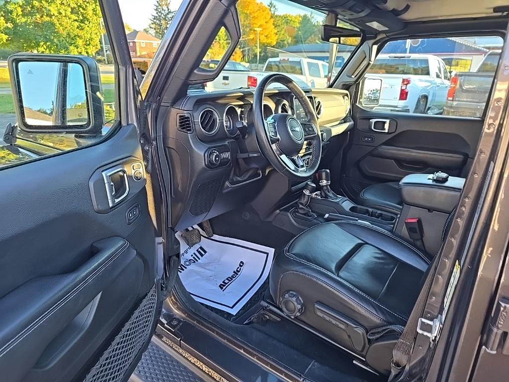 used 2018 Jeep Wrangler Unlimited car, priced at $26,995