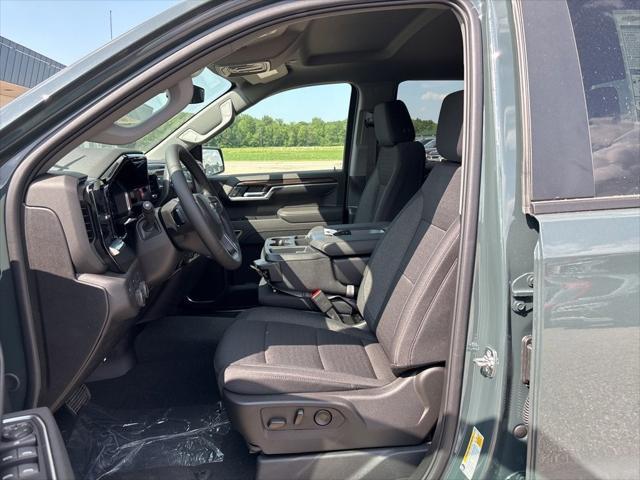 new 2025 Chevrolet Silverado 1500 car, priced at $48,056