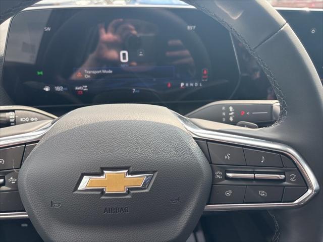 new 2026 Chevrolet Equinox car, priced at $32,621