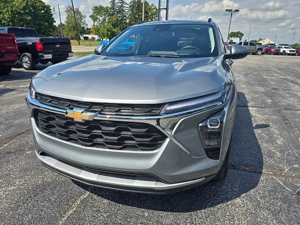 used 2024 Chevrolet Trax car, priced at $22,500