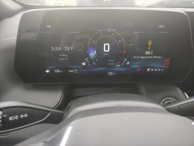 new 2026 Chevrolet Equinox car, priced at $30,061